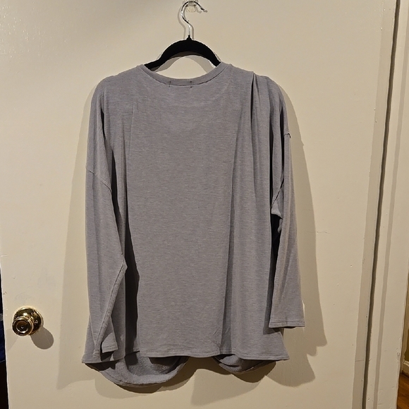 Gray Relaxed Tie Front Long Sleeve Top - Picture 4 of 6